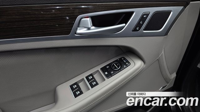 Hyundai Genesis 2016 — photo 30
