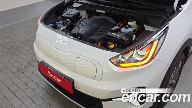 Kia Niro 2024 — photo 6