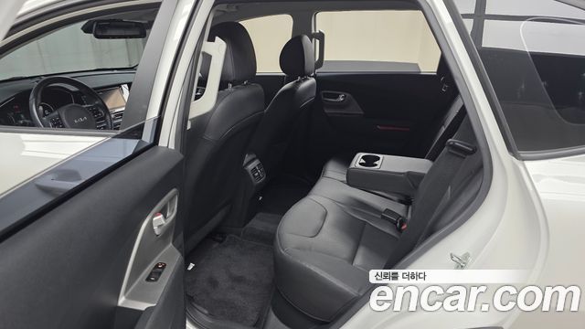Kia Niro 2024 — photo 18