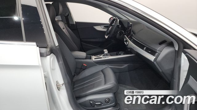 Audi A5 2023 — photo 16