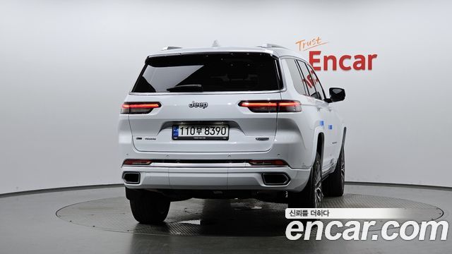 Jeep Cherokee 2023 — photo 4