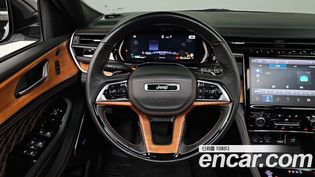 Jeep Cherokee 2023 — photo 19