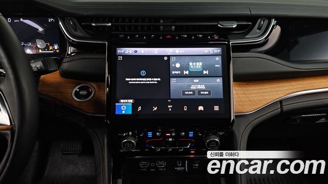 Jeep Cherokee 2023 — photo 20