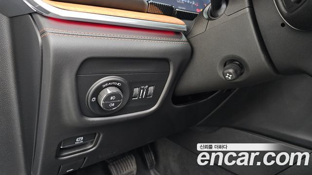 Jeep Cherokee 2023 — photo 31
