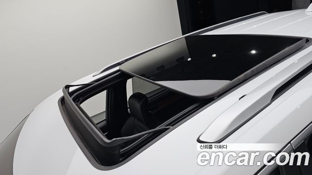 Jeep Cherokee 2023 — photo 36