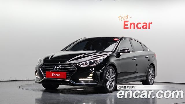 Hyundai Sonata 2019 — photo 1