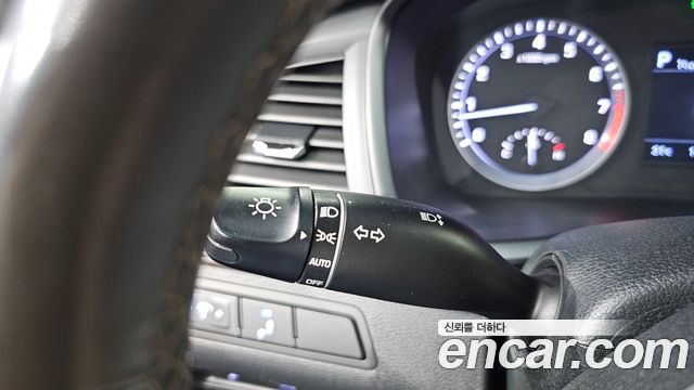 Hyundai Sonata 2019 — photo 15