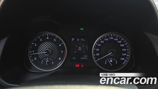 Hyundai AVANTE 2019 — photo 8