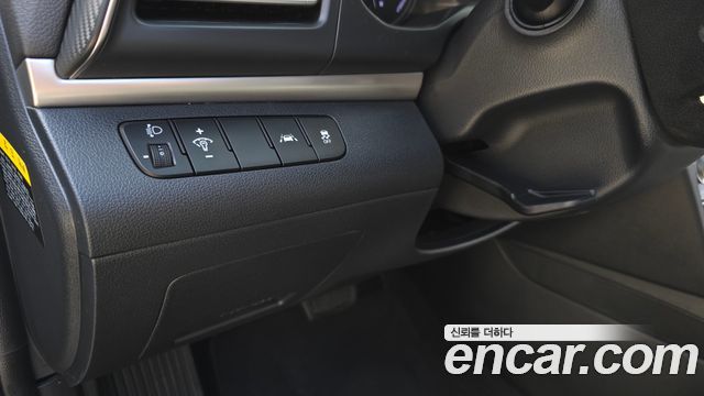 Hyundai AVANTE 2019 — photo 19