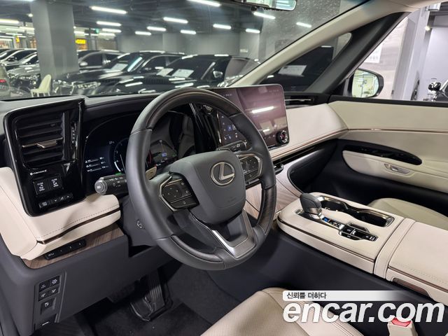 Lexus LM 2025 — photo 4