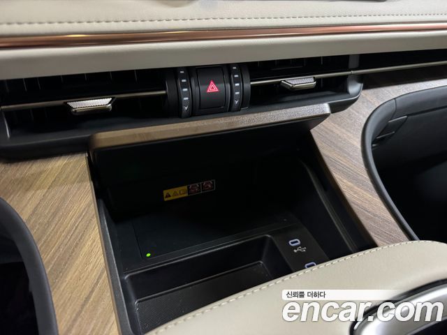 Lexus LM 2025 — photo 9