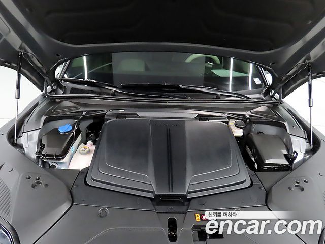 Genesis GV60 2022 — photo 19