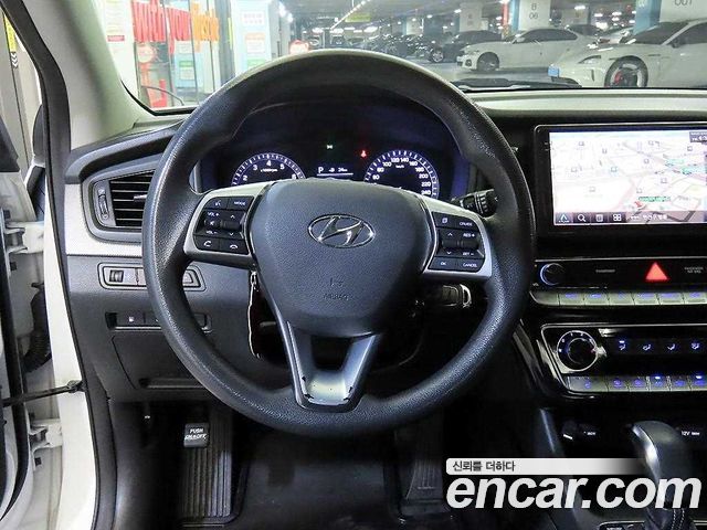 Hyundai Sonata 2018 — photo 8