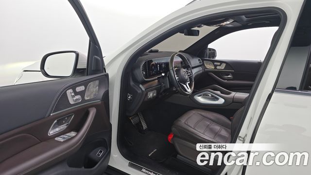 Mercedes-Benz GLS-Class 2022 — photo 13