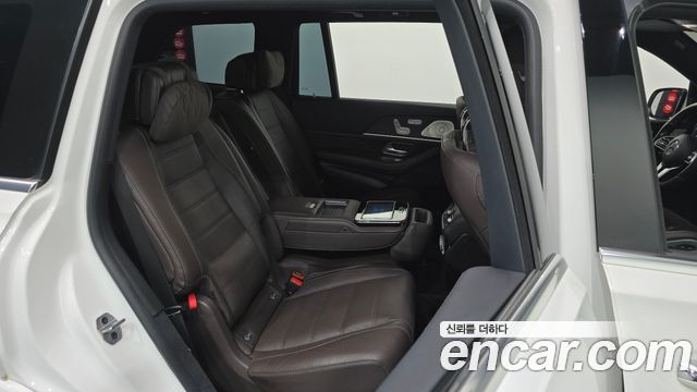 Mercedes-Benz GLS-Class 2022 — photo 17