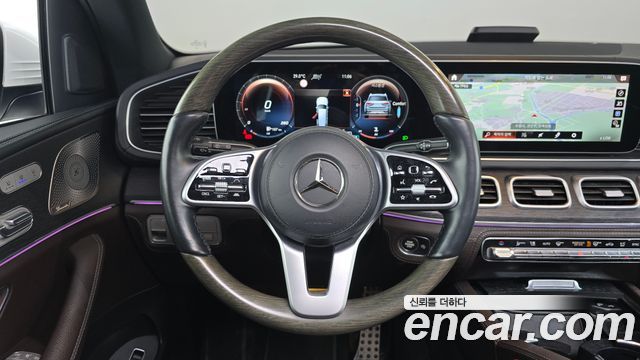 Mercedes-Benz GLS-Class 2022 — photo 20