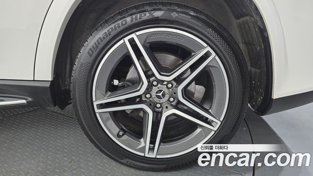 Mercedes-Benz GLS-Class 2022 — photo 7