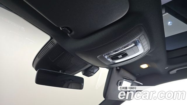 Mercedes-Benz GLS-Class 2022 — photo 27