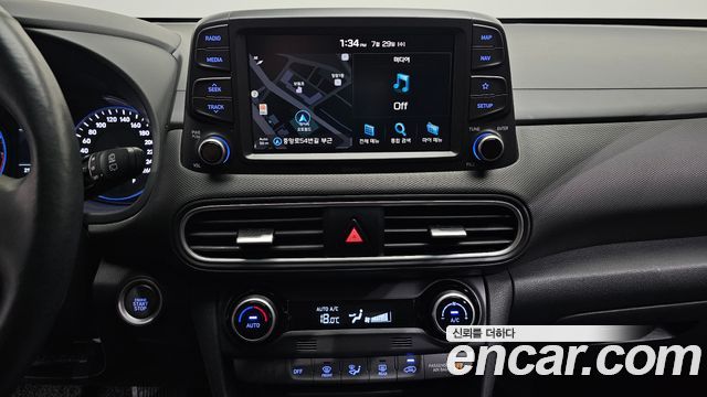 Hyundai Kona 2018 — photo 14
