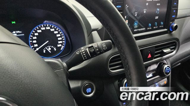 Hyundai Kona 2018 — photo 17