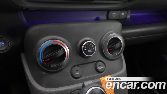Hyundai Casper 2022 — photo 16