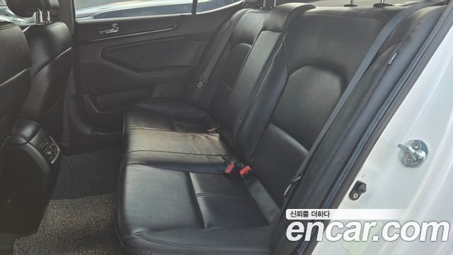 Kia K7 2011 — photo 11