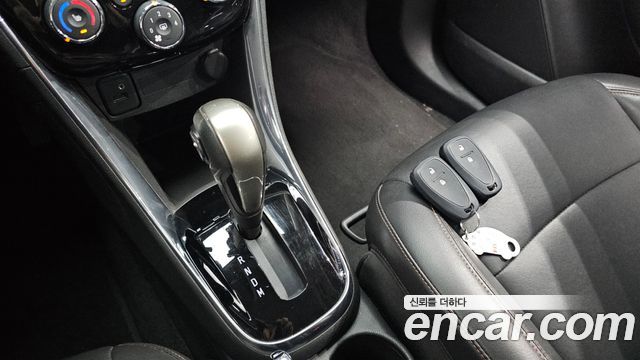 Chevrolet Korea Trax 2018 — photo 12
