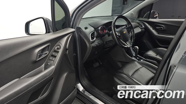 Chevrolet Korea Trax 2018 — photo 17