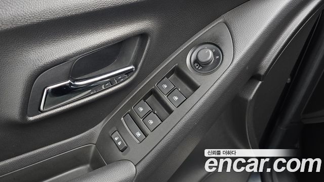 Chevrolet Korea Trax 2018 — photo 24