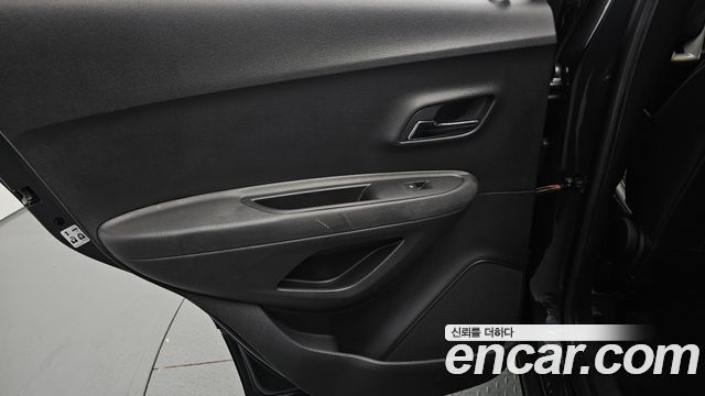 Chevrolet Korea Trax 2018 — photo 15