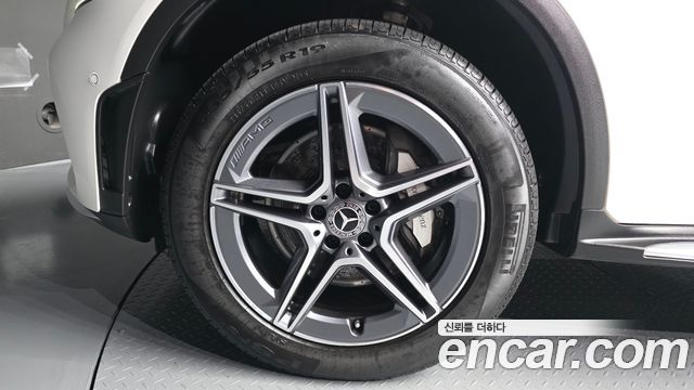 Mercedes-Benz GLC-Class 2022 — photo 5