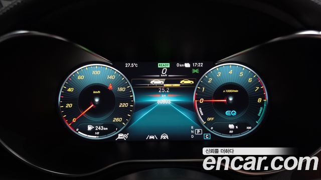 Mercedes-Benz GLC-Class 2022 — photo 8
