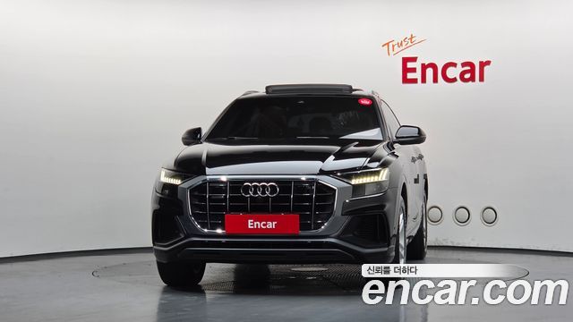 Audi Q8 2021 — photo 3