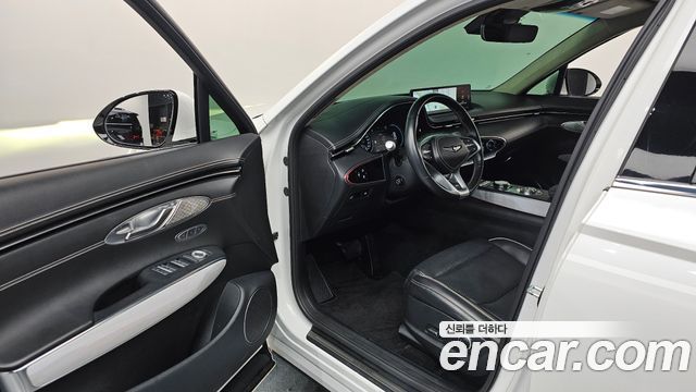 Genesis GV70 2022 — photo 13