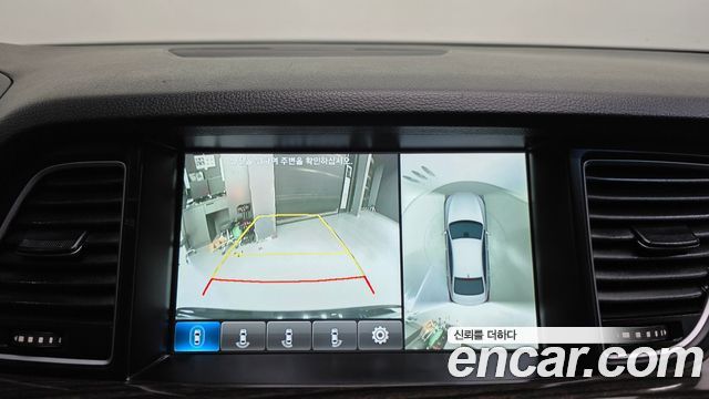 Genesis G80 2017 — photo 27