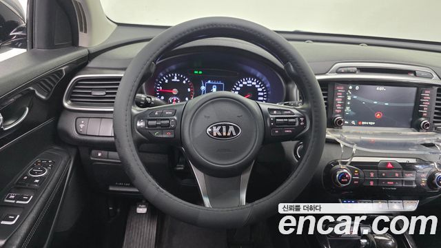 Kia Sorento 2015 — photo 14