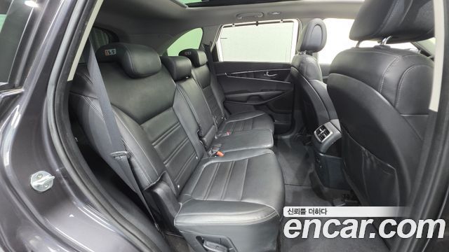 Kia Sorento 2015 — photo 19