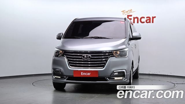 Hyundai Starex 2019 — photo 3