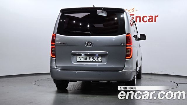 Hyundai Starex 2019 — photo 4