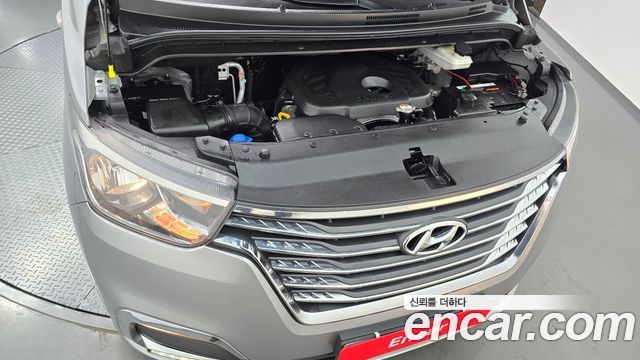 Hyundai Starex 2019 — photo 6