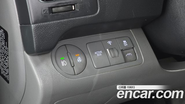 Hyundai Starex 2019 — photo 19