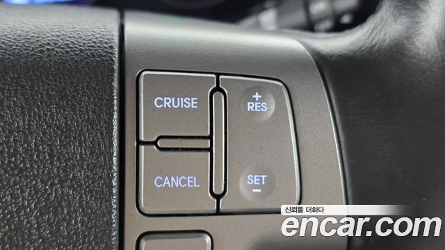 Hyundai Starex 2019 — photo 21