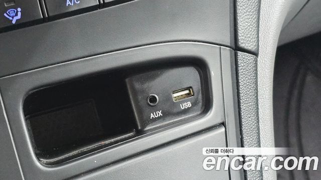 Hyundai Starex 2019 — photo 25