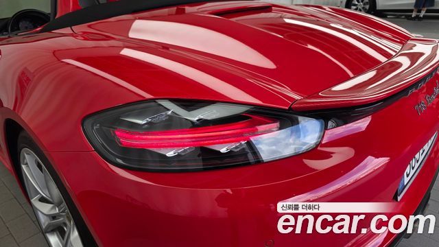 Porsche 718 2020 — photo 9