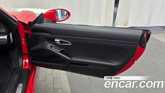 Porsche 718 2020 — photo 15