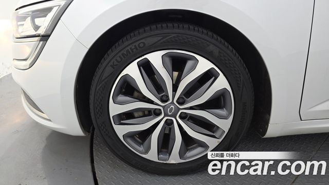 Renault Korea SM6 2016 — photo 5