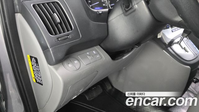 Hyundai Starex 2018 — photo 19