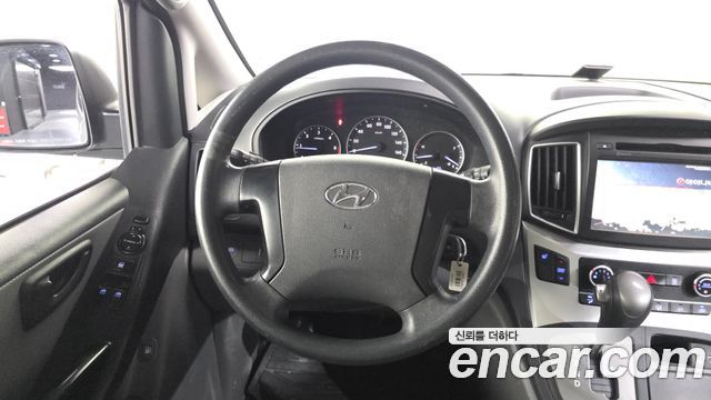 Hyundai Starex 2018 — photo 20