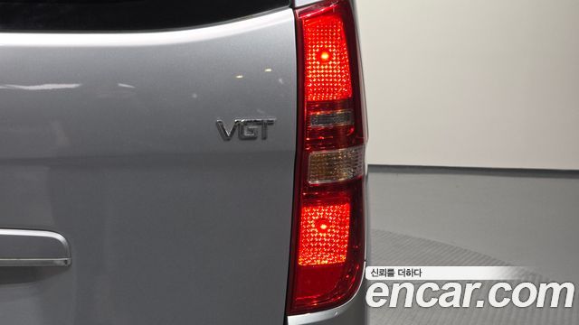 Hyundai Starex 2018 — photo 9