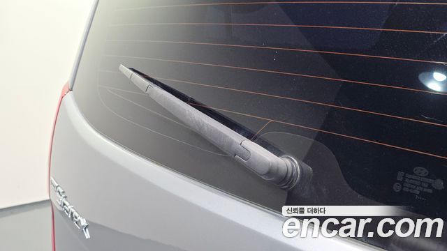 Hyundai Starex 2018 — photo 29